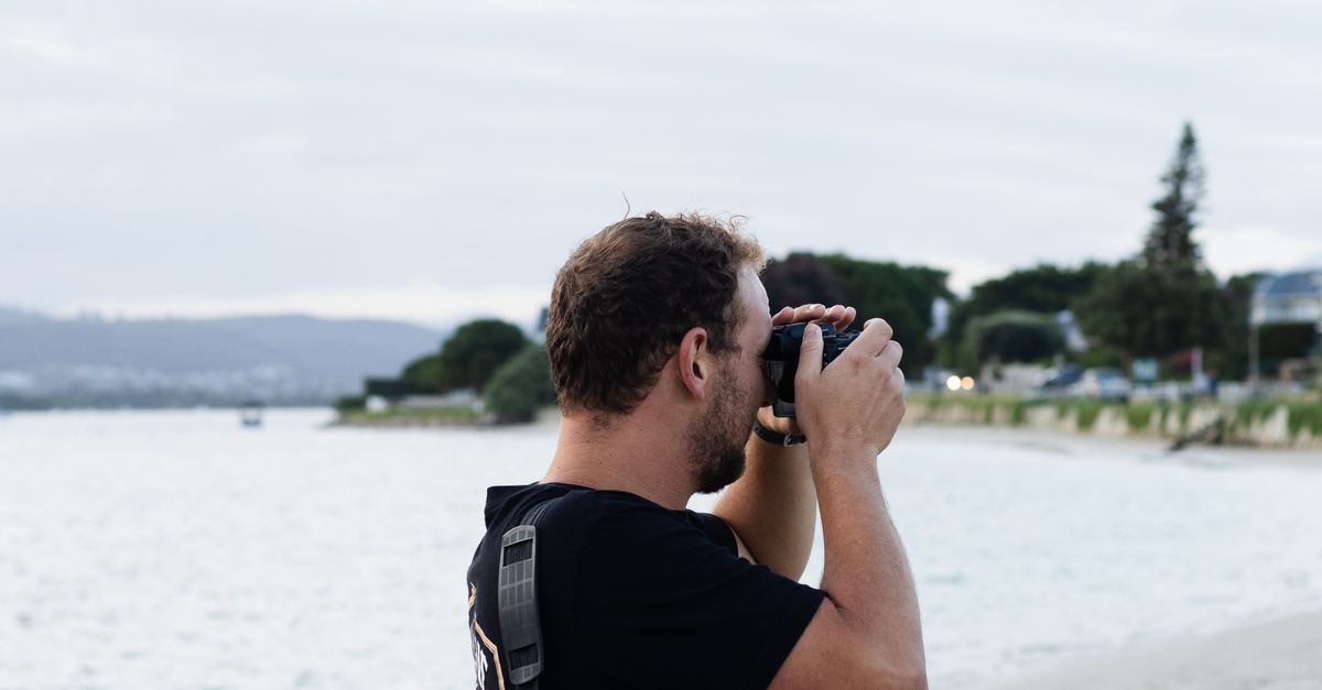 How to Choose the Right Photographer for Your Coffs Harbour Engagement